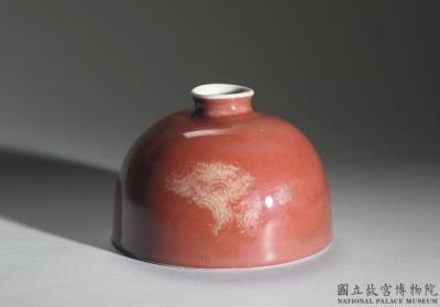 图片[2]-Flat bulbous vase with red glaze, Qing dynasty, Kangxi reign (1662-1722)-China Archive
